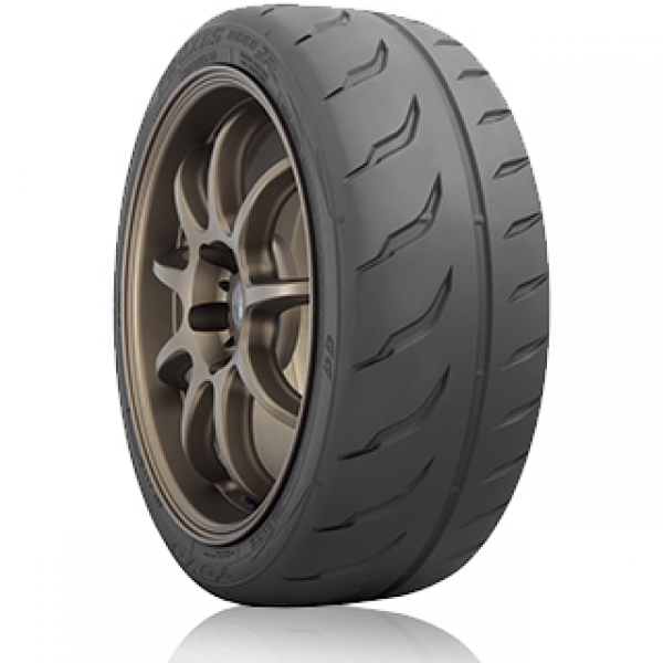 TOYO 235/45 R17 94W PROXES R888R  (SEMI SLICK-COMPETICION)